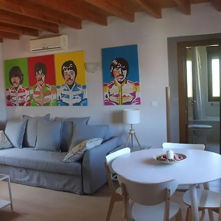 En Altos De Apartment